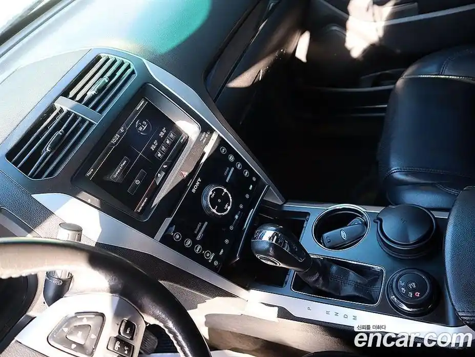 Ford Explorer 2012 3.5 Автомат в Москве № 331430, фото 10