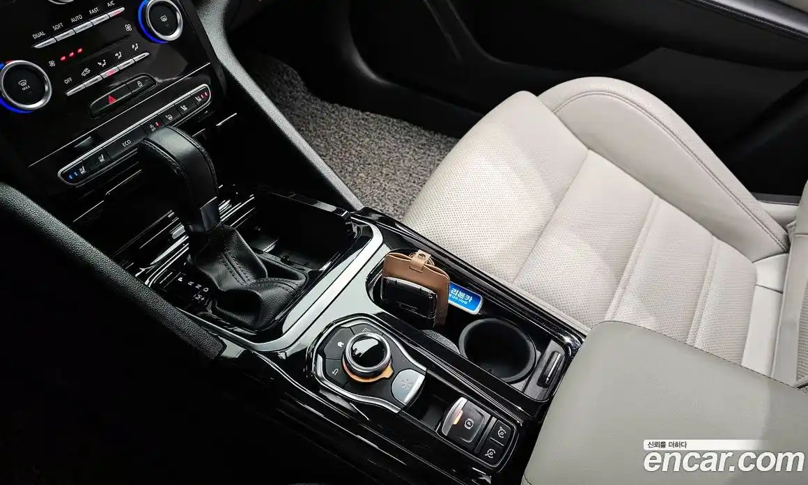 Renault SM6 2019 2.0 Автомат в Москве № 334116, фото 9