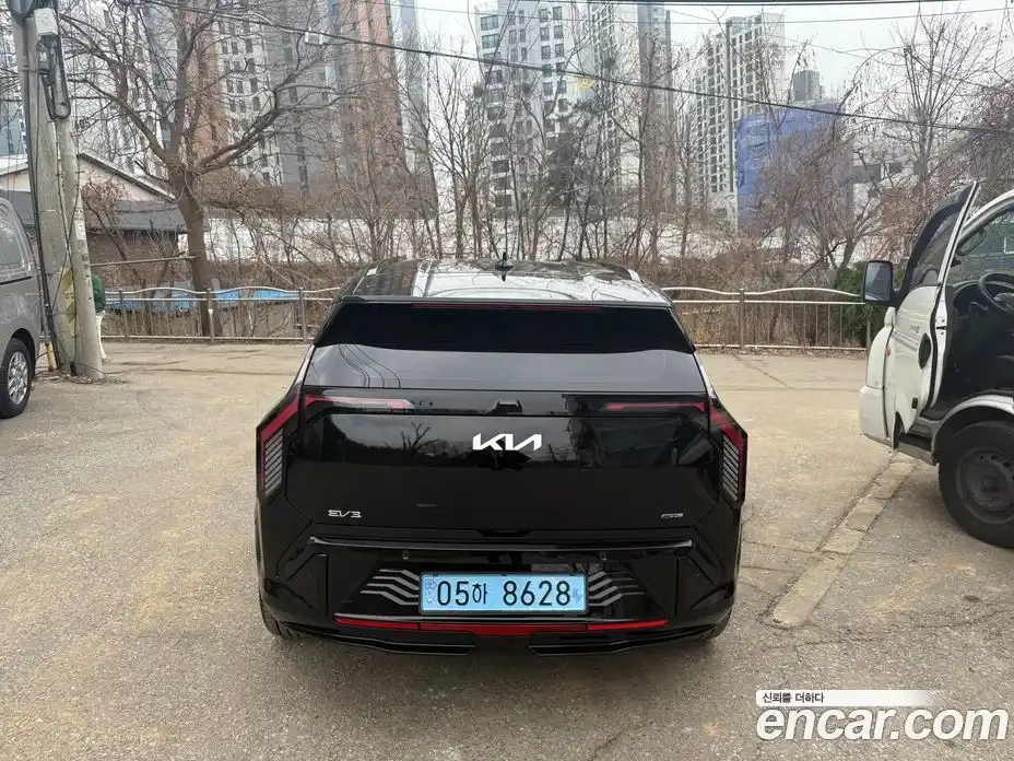 Kia EV3 2025 2.0 Автомат в Москве № 336493, фото 5