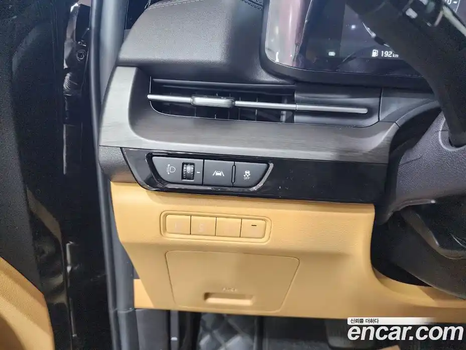 Kia Canival 2022 2.2 Автомат в Москве № 338075, фото 11