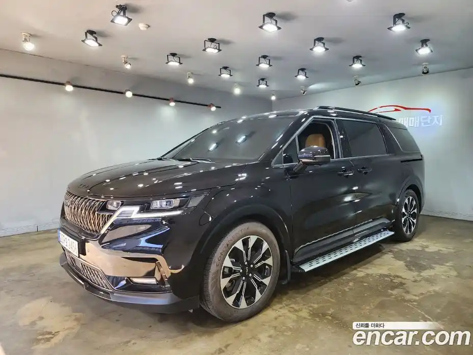 Kia Canival 2022 2.2 Автомат в Москве № 338075, фото 3