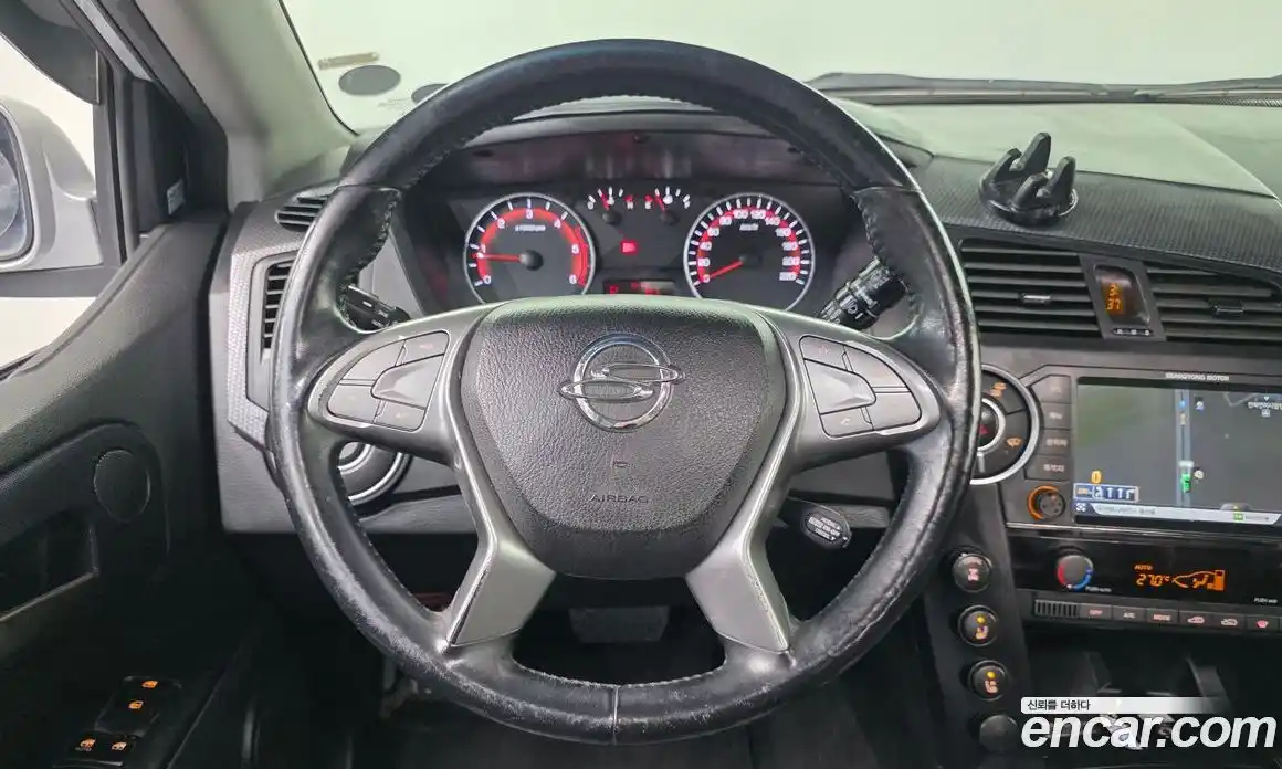 SsangYong Korando 2015 2.0 Автомат в Москве № 34972, фото 9