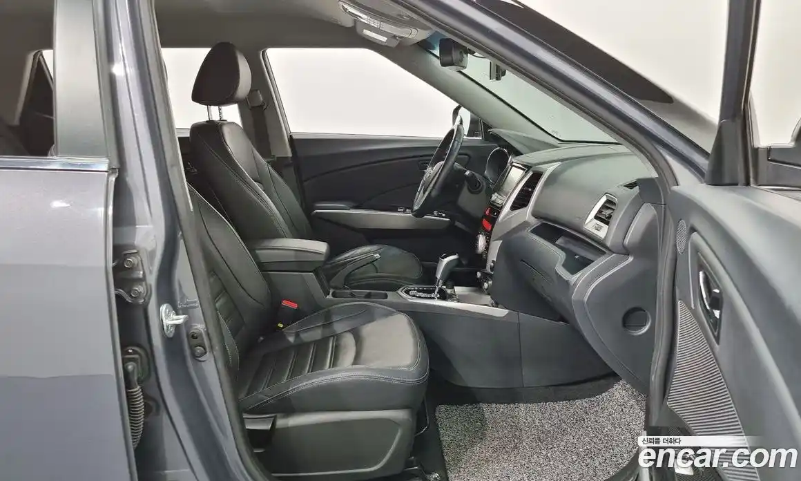 SsangYong TIBOLI 2016 1.6 Автомат в Москве № 35367, фото 16