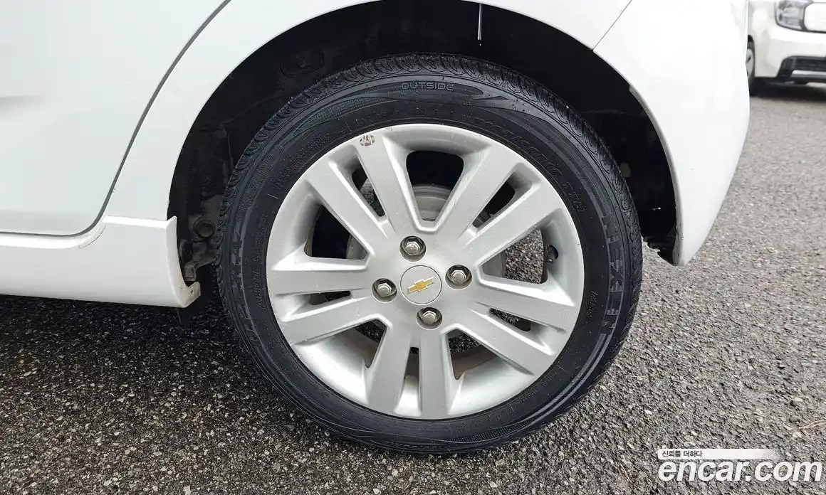 Chevrolet Spark 2014 1.0 Автомат в Москве № 36824, фото 6