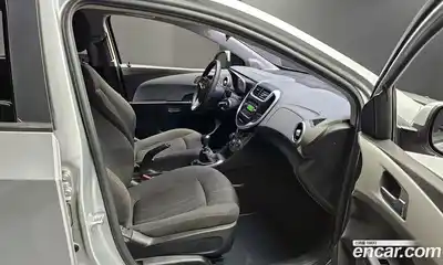 Chevrolet Aveo 2017 1.4 Механическая в Москве № 37368, миниатюра 11