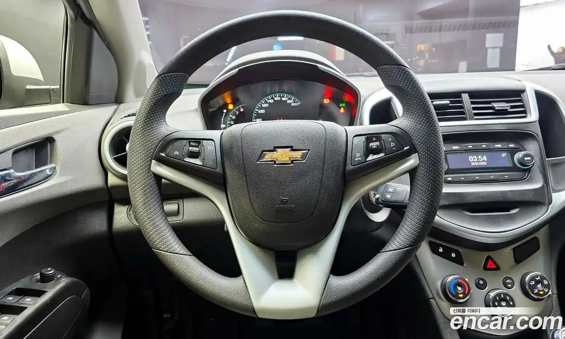 Chevrolet Aveo 2017 1.4 Механическая в Москве № 37368, фото 12