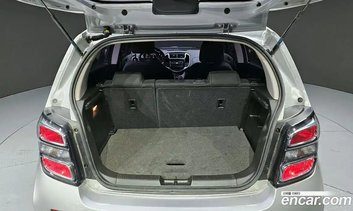 Chevrolet Aveo 2017 1.4 Механическая в Москве № 37368, фото 9