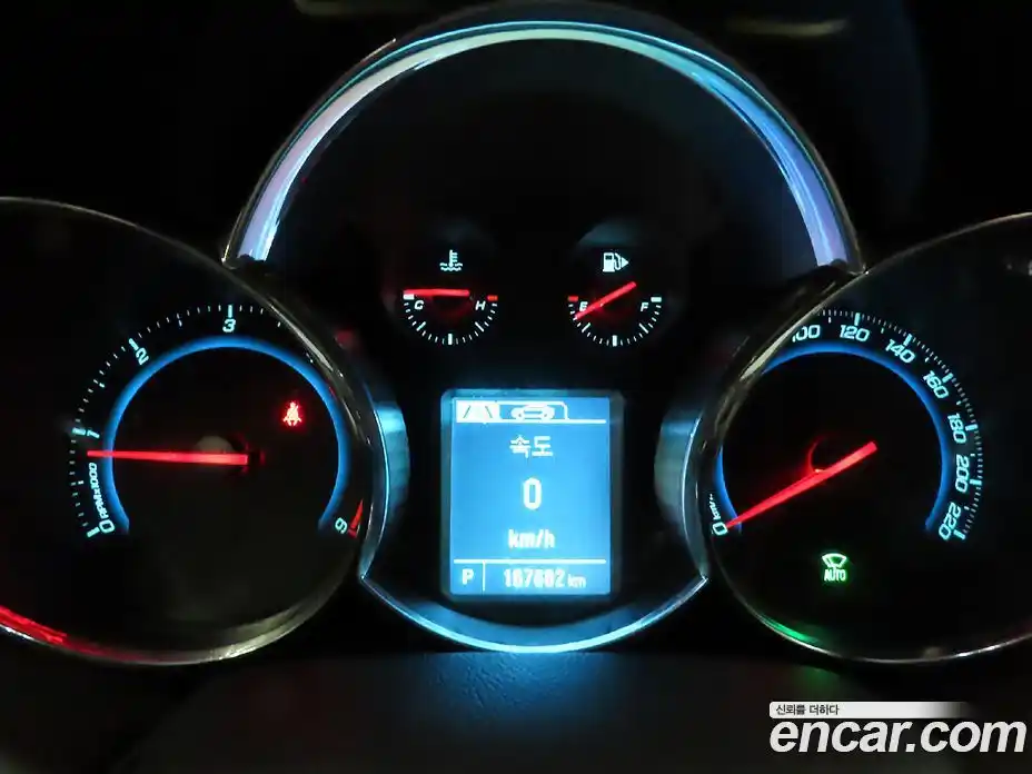 Chevrolet Cruze 2013 2.0 Автомат в Москве № 37757, фото 8