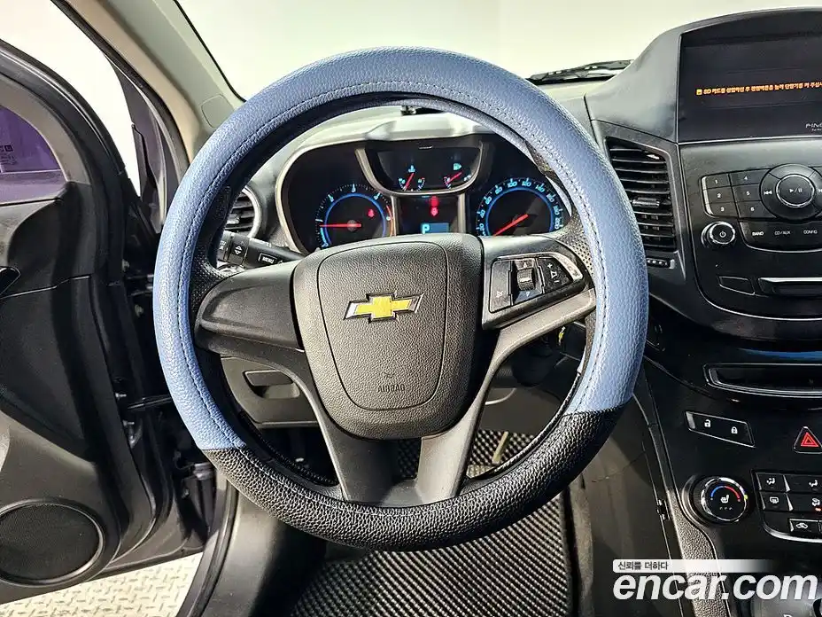 Chevrolet Orlando 2012 2.0 Автомат в Москве № 38655, фото 12