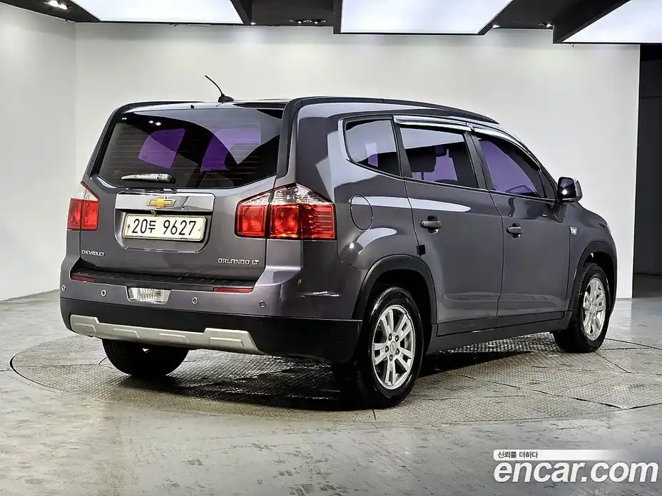 Chevrolet Orlando 2012 2.0 Автомат в Москве № 38655, фото 4