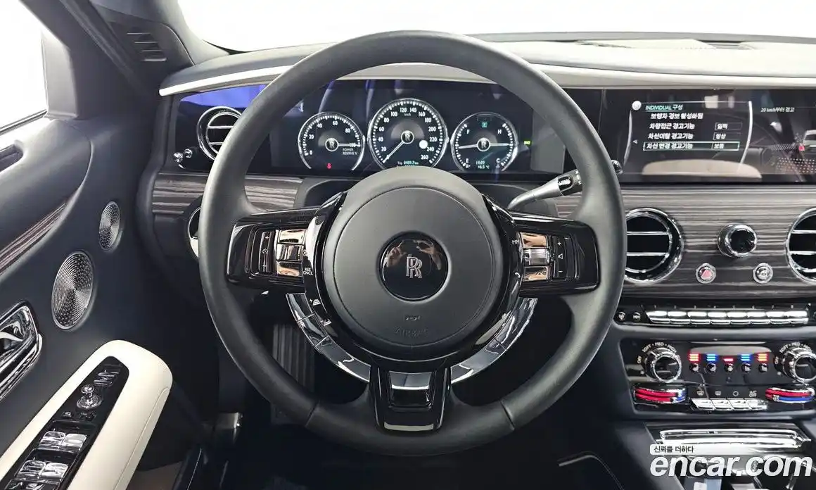 Rolls-Royce Ghost 2023 6.7 Автомат в Москве № 387346, фото 13