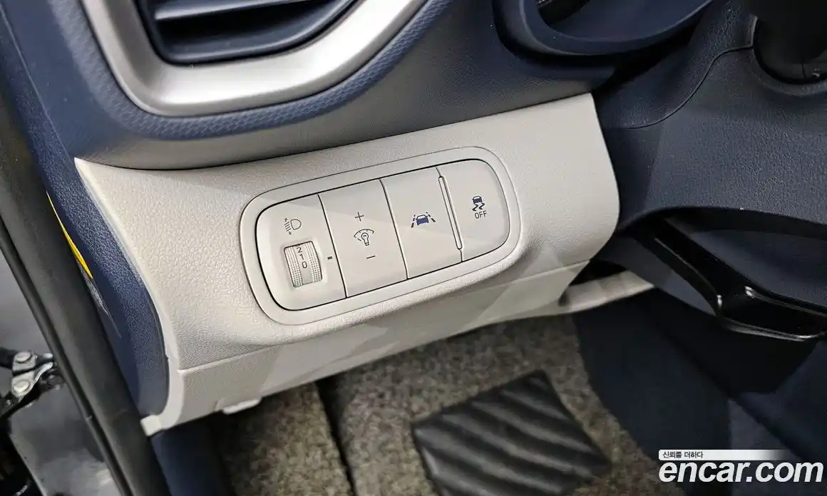 Hyundai Venue 2020 1.6 Автомат в Москве № 3919, фото 19