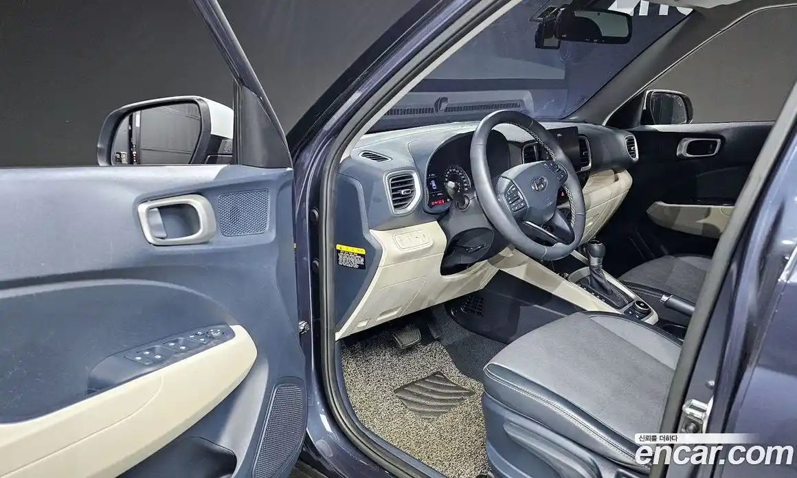 Hyundai Venue 2020 1.6 Автомат в Москве № 3919, фото 3