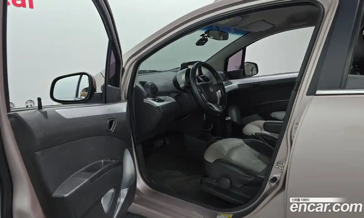 Chevrolet Spark 2012 1.0 Автомат в Москве № 39245, фото 12