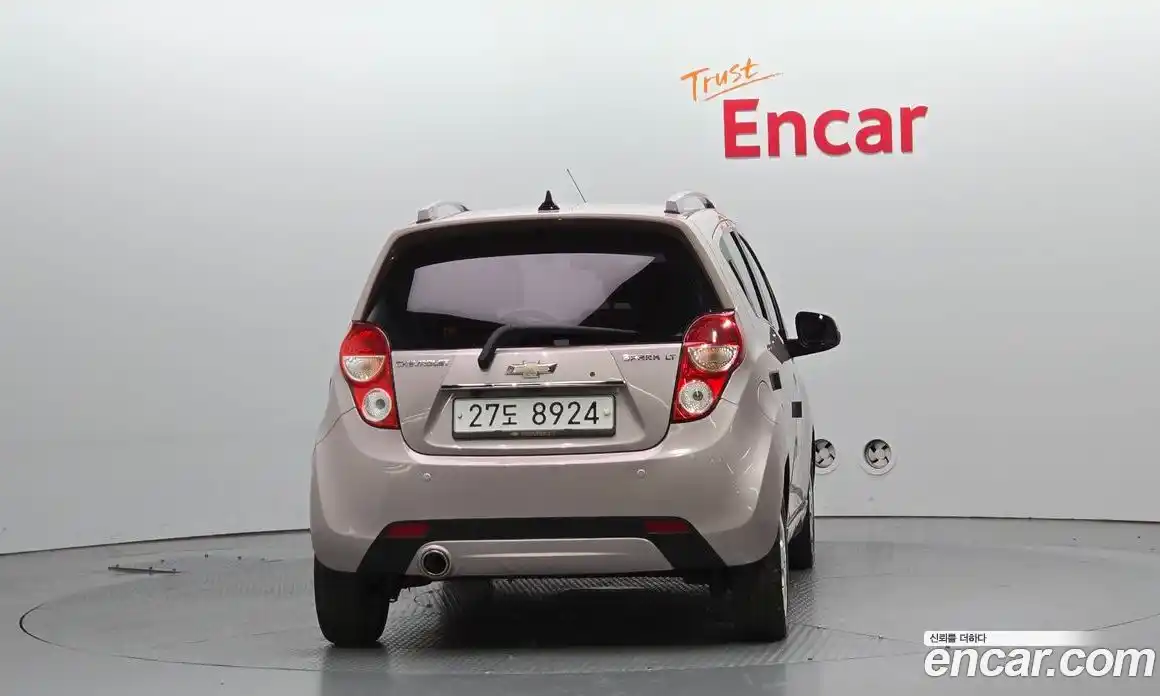 Chevrolet Spark 2012 1.0 Автомат в Москве № 39245, фото 20