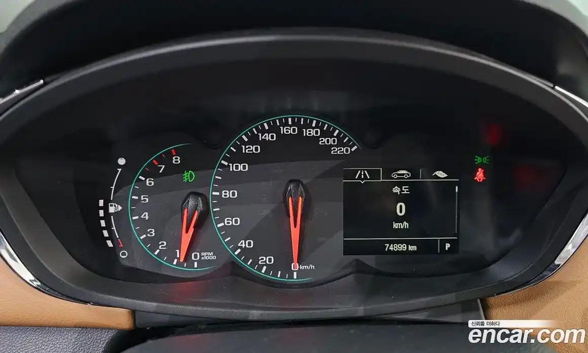 Chevrolet Trax 2017 1.4 Автомат в Москве № 39405, фото 13