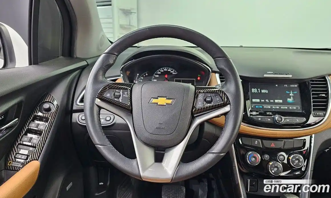 Chevrolet Trax 2017 1.4 Автомат в Москве № 39405, фото 17