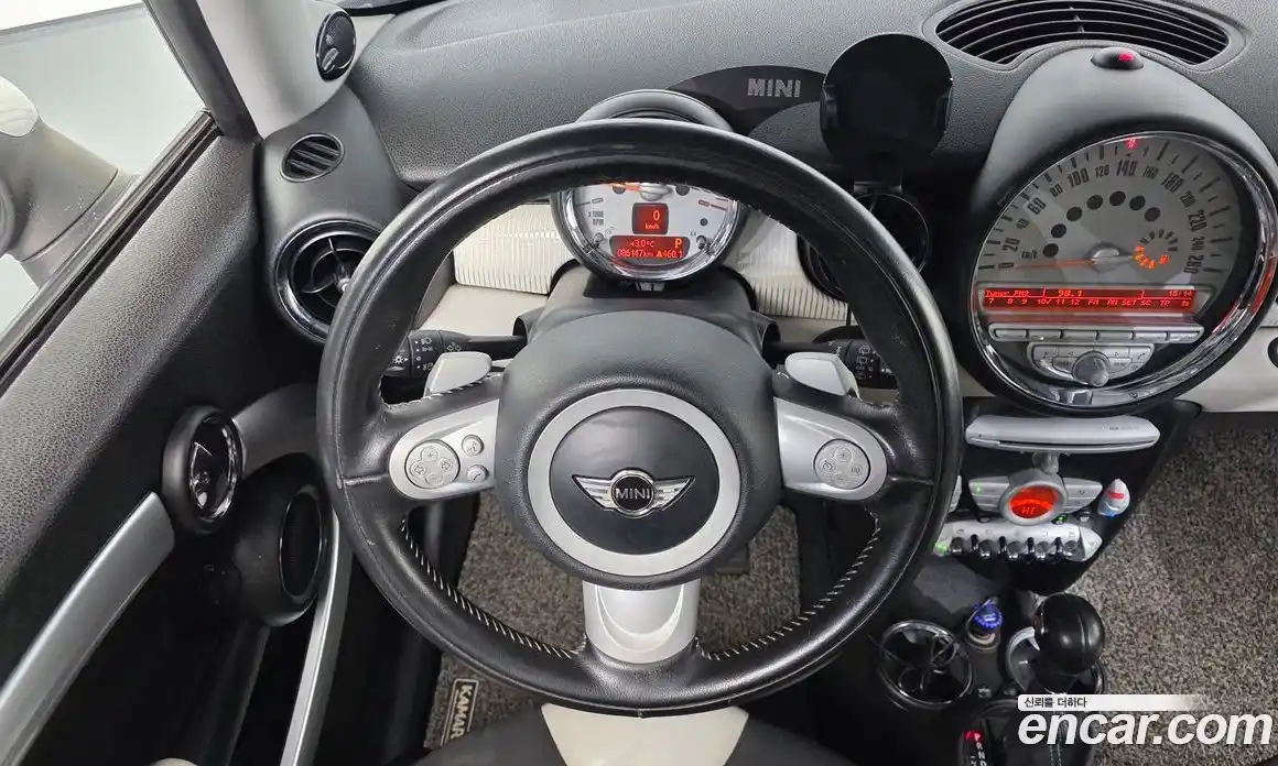 Mini Cooper 2010 1.6 Автомат в Москве № 395080, фото 13