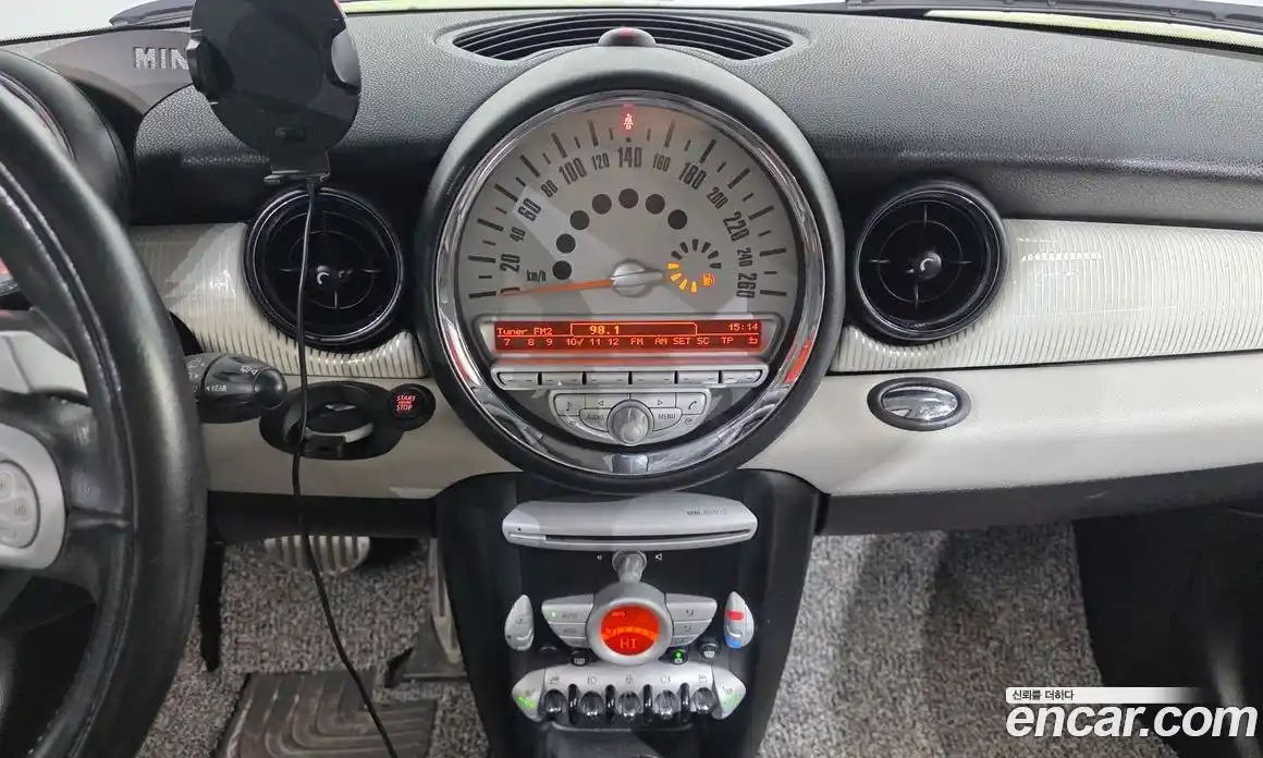 Mini Cooper 2010 1.6 Автомат в Москве № 395080, фото 14