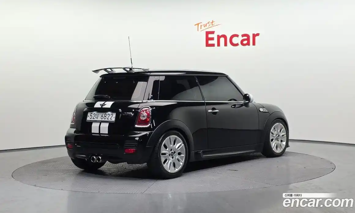 Mini Cooper 2010 1.6 Автомат в Москве № 395080, фото 2