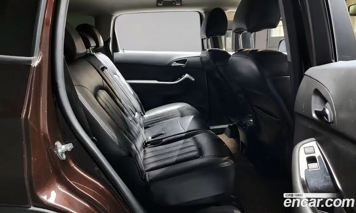 Chevrolet Orlando 2015 2.0 Автомат в Москве № 40197, фото 4