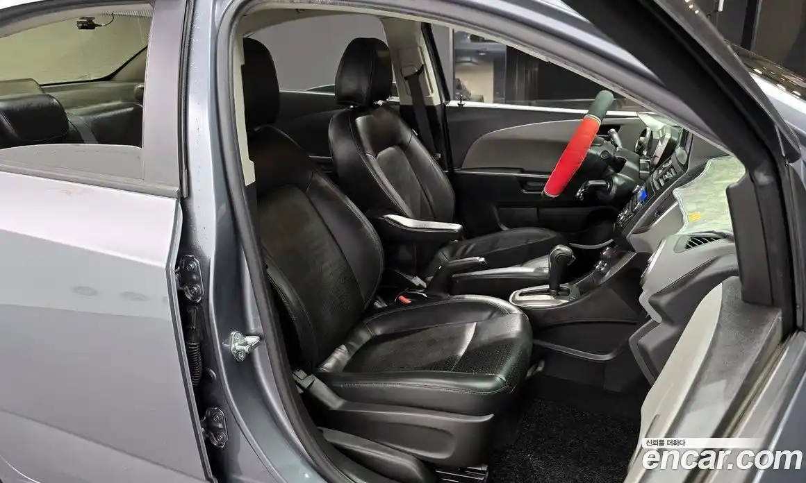 Chevrolet Aveo 2015 1.4 Автомат в Москве № 40240, фото 13