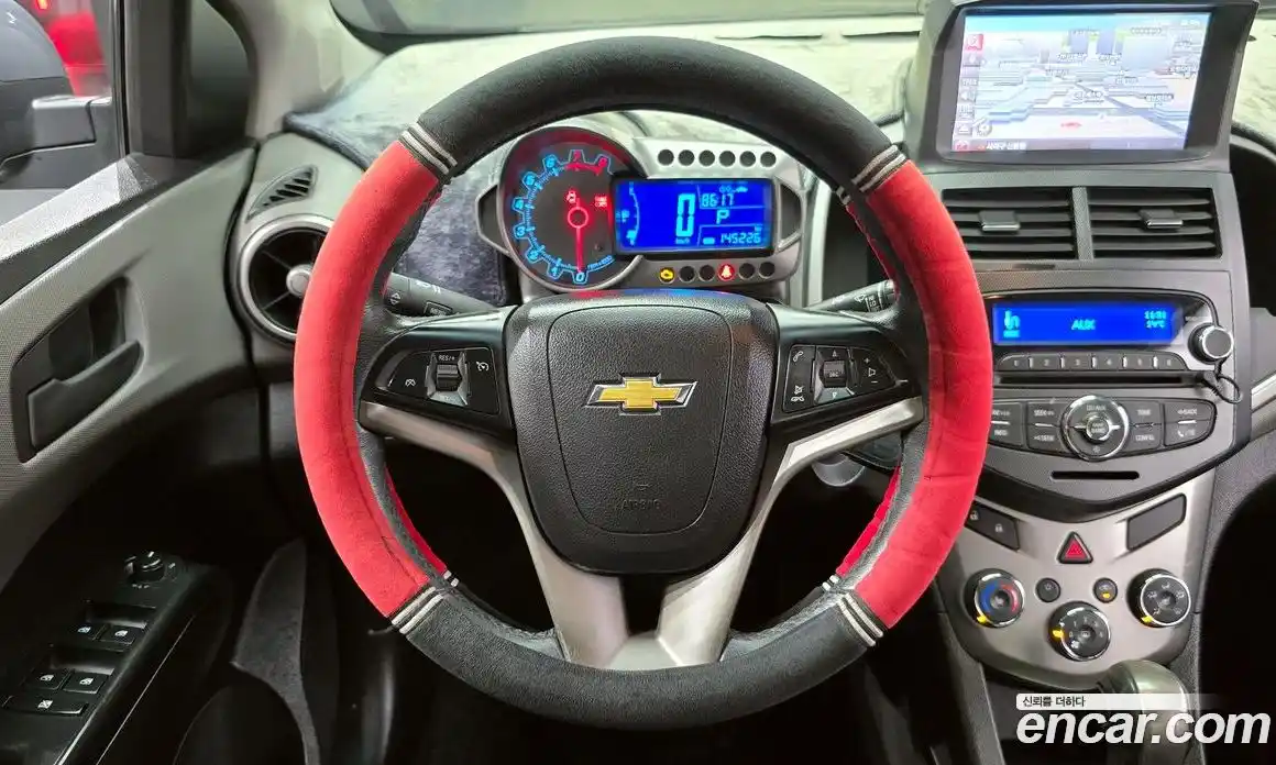 Chevrolet Aveo 2015 1.4 Автомат в Москве № 40240, фото 17