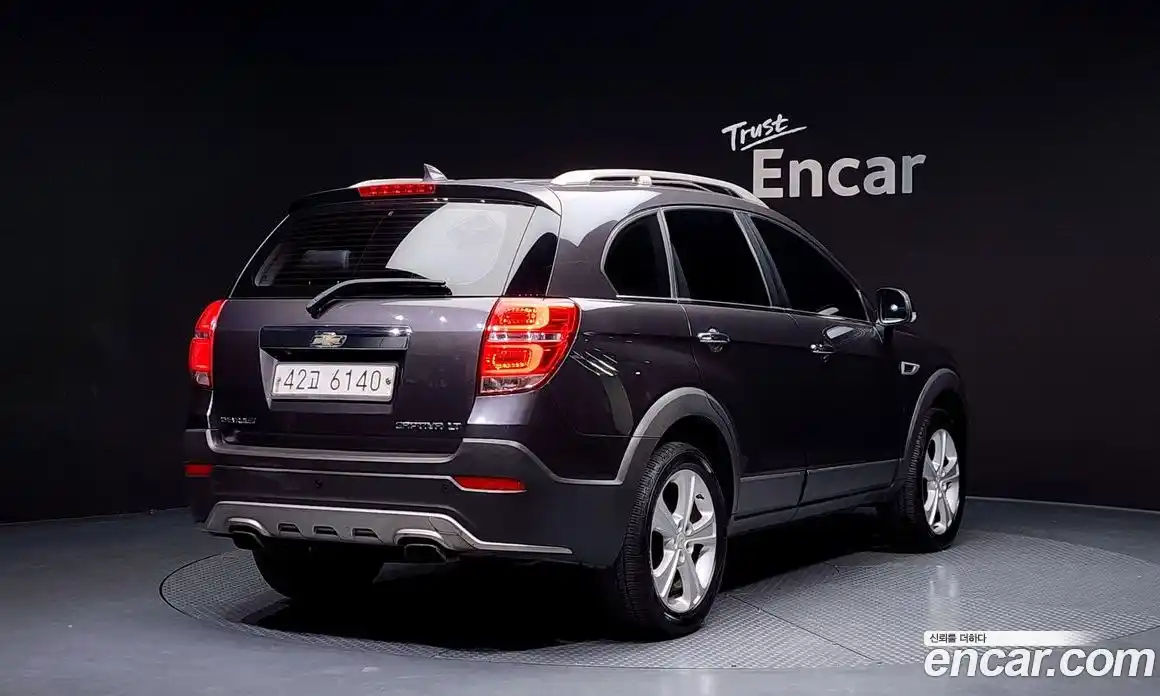 Chevrolet Captiva 2014 2.0 Автомат в Москве № 40556, фото 16