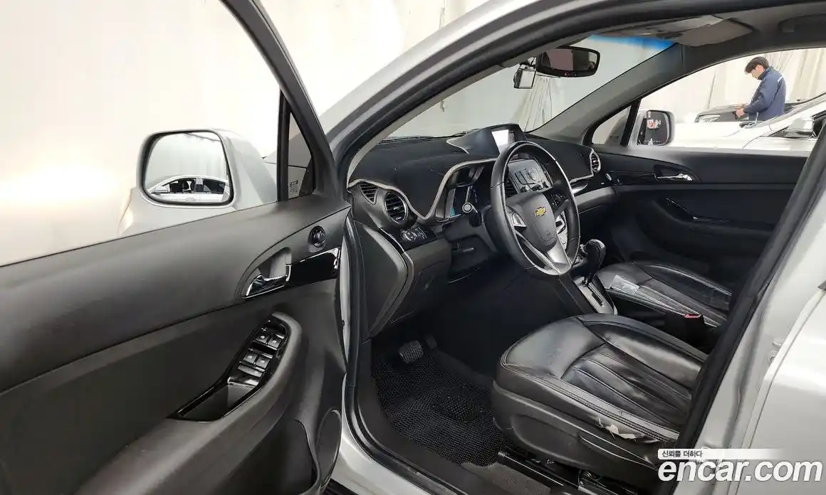 Chevrolet Orlando 2013 2.0 Автомат в Москве № 40616, фото 13