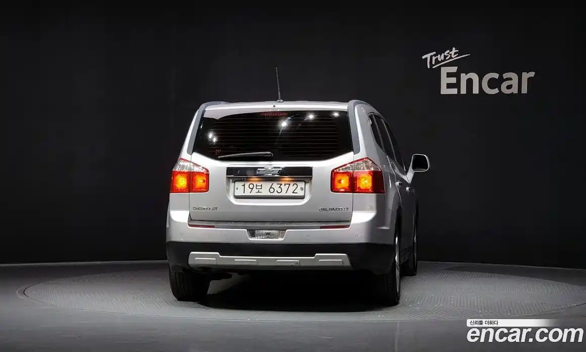 Chevrolet Orlando 2013 2.0 Автомат в Москве № 40616, фото 18