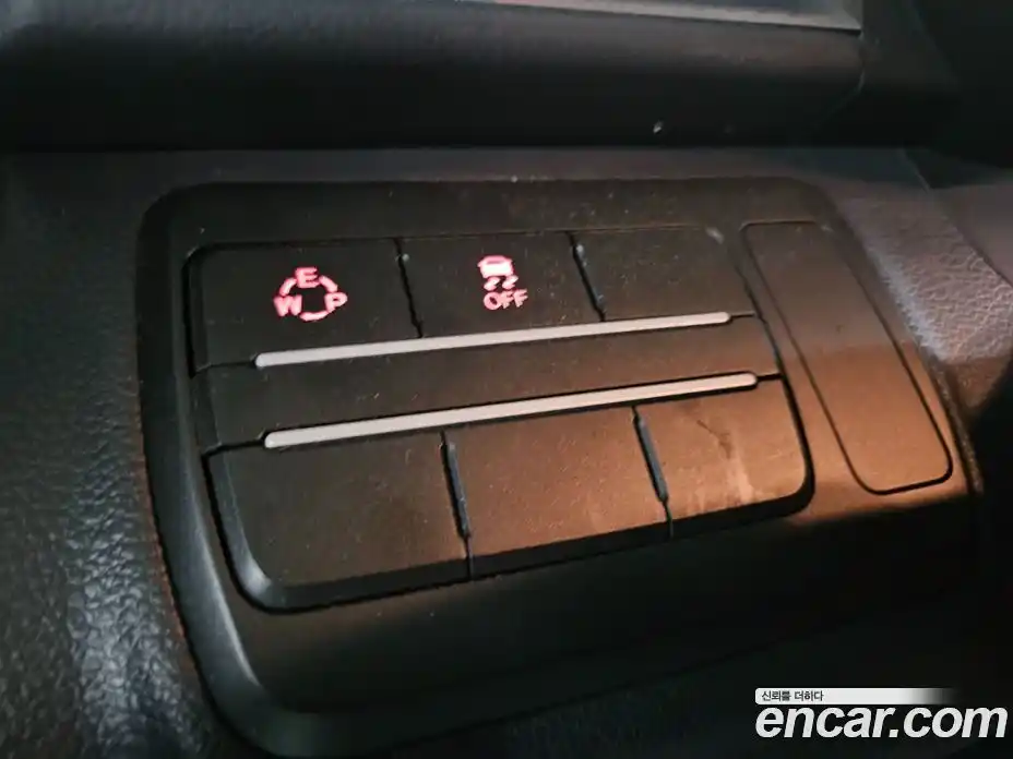 SsangYong TIBOLI 2018 1.6 Автомат в Москве № 410460, фото 14