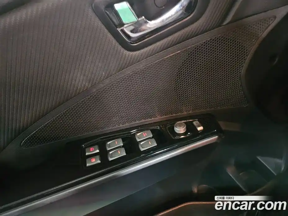 SsangYong TIBOLI 2018 1.6 Автомат в Москве № 410460, фото 15