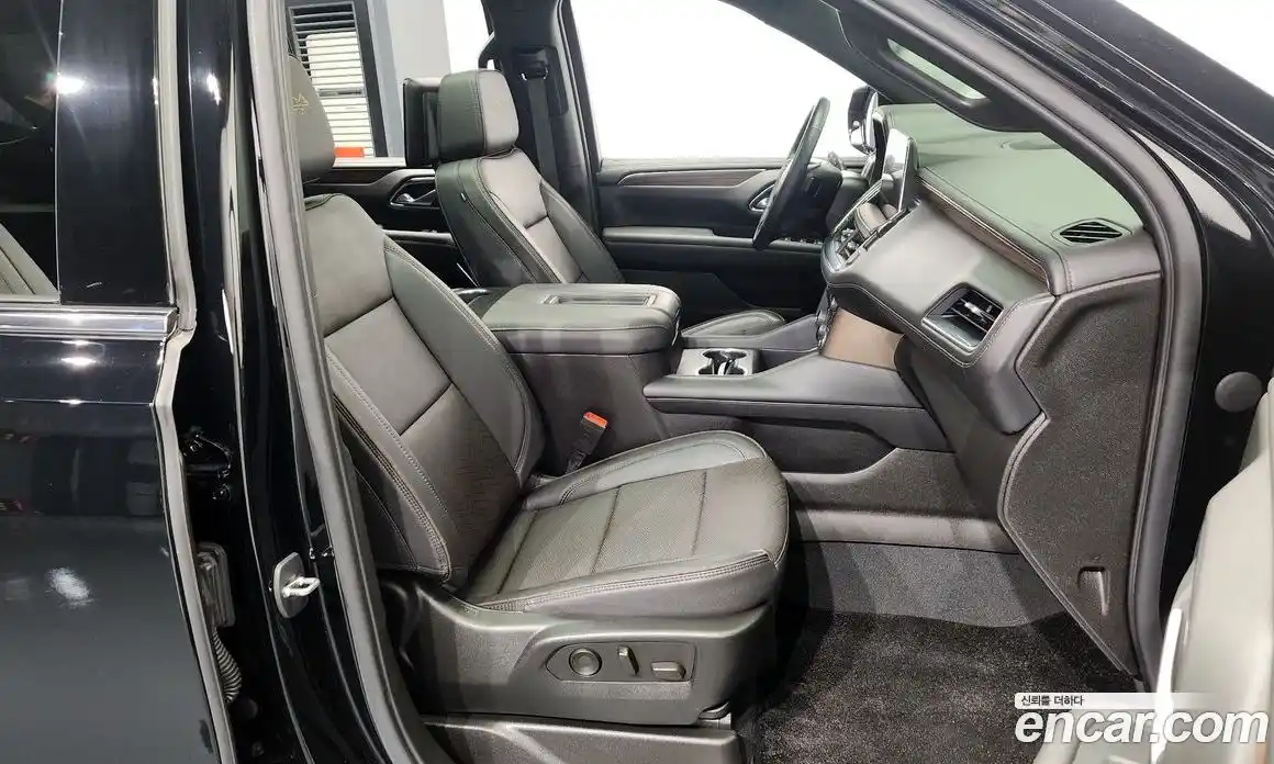 Chevrolet Tahoe 2023 6.2 Автомат в Москве № 42266, фото 11