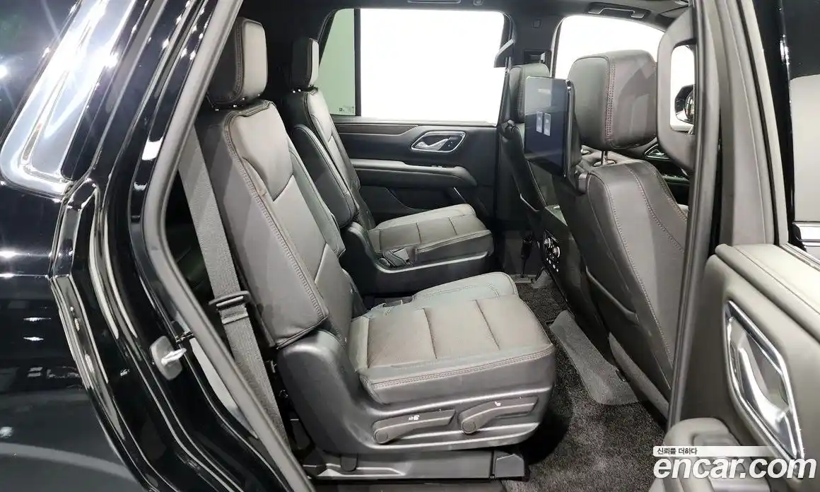 Chevrolet Tahoe 2023 6.2 Автомат в Москве № 42266, фото 12