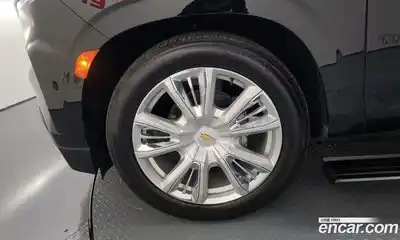 Chevrolet Tahoe 2023 6.2 Автомат в Москве № 42266, миниатюра 5