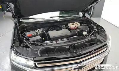 Chevrolet Tahoe 2023 6.2 Автомат в Москве № 42266, миниатюра 6