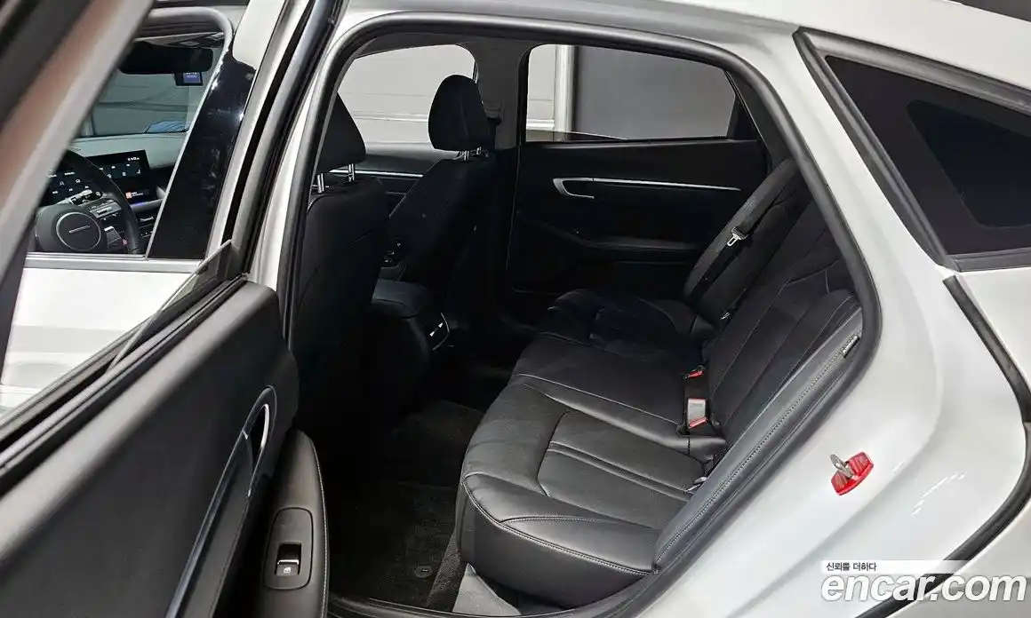 Hyundai Sonata 2024 1.6 Автомат в Москве № 44058, фото 15