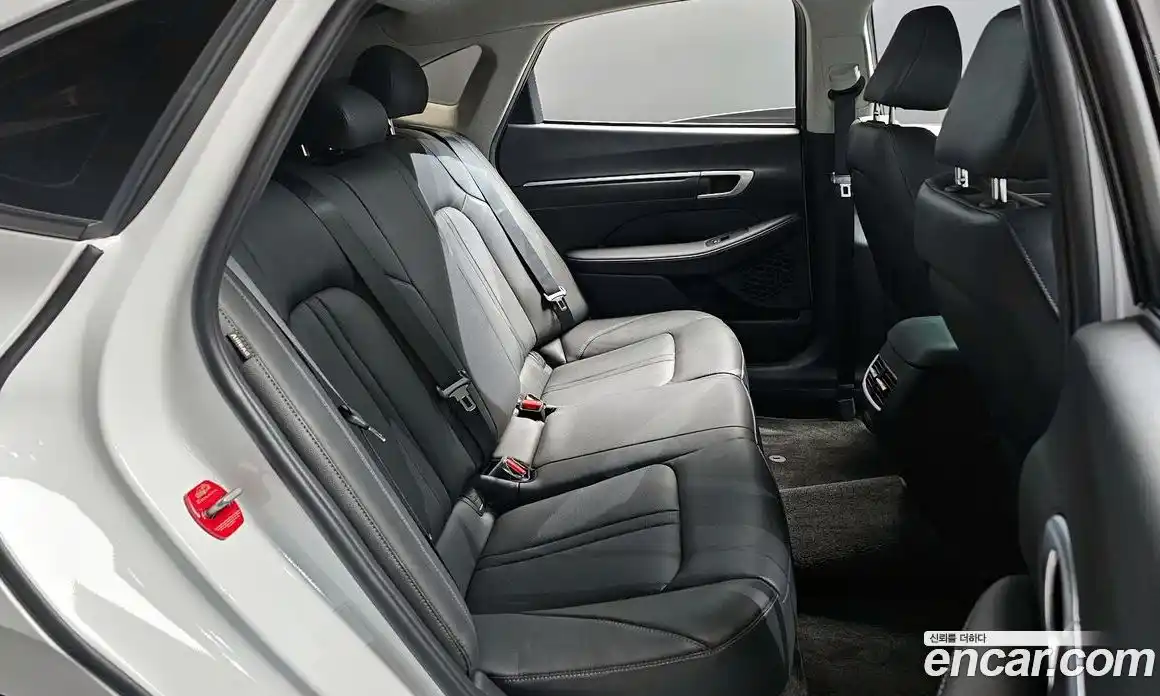 Hyundai Sonata 2024 1.6 Автомат в Москве № 44058, фото 18