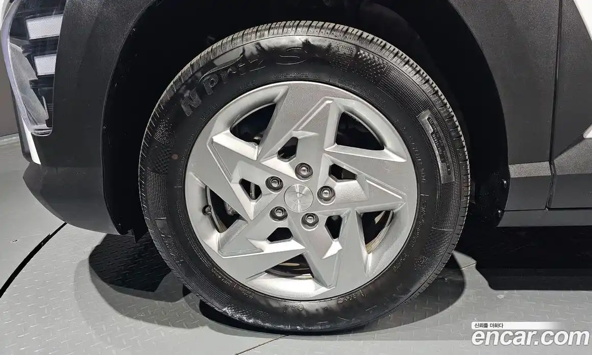 Hyundai Kona 2024 1.6 Автомат в Москве № 46533, фото 3