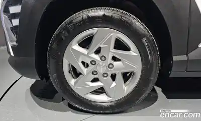 Hyundai Kona 2024 1.6 Автомат в Москве № 46533, миниатюра 3