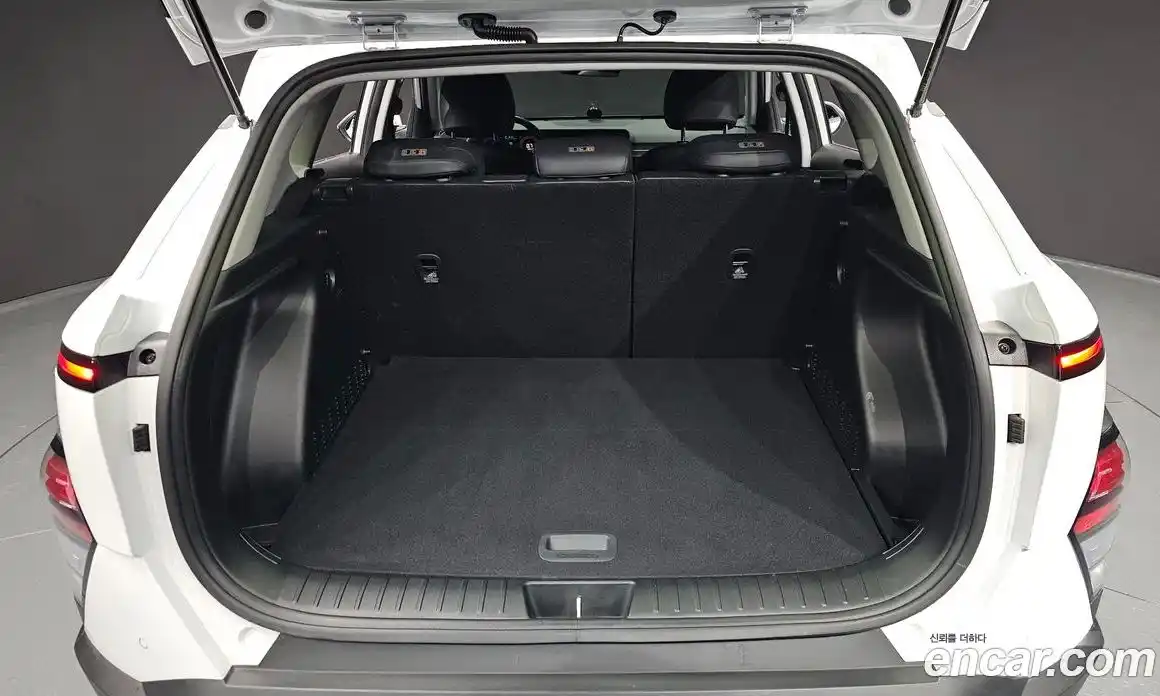 Hyundai Kona 2024 1.6 Автомат в Москве № 46533, фото 5