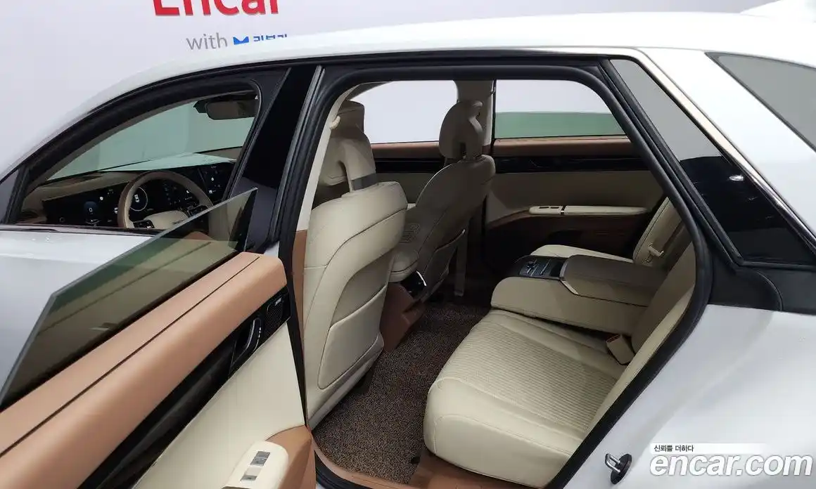 Hyundai Grandeur 2023 3.5 Автомат в Москве № 48812, фото 13