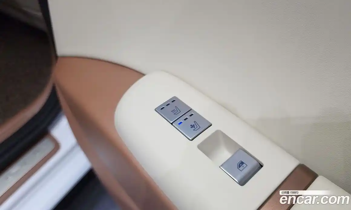 Hyundai Grandeur 2023 3.5 Автомат в Москве № 48812, фото 16