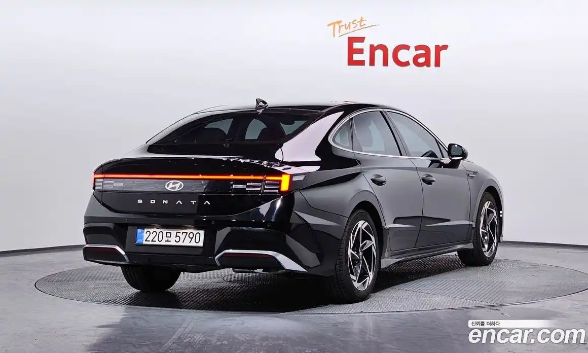 Hyundai Sonata 2025 2.0 Автомат в Москве № 49854, фото 15