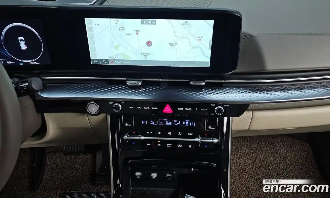 Kia Canival 2023 3.5 Автомат в Москве № 50499, фото 14