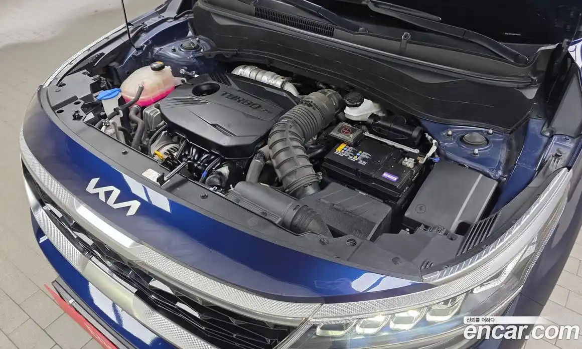 Kia Seltos 2022 1.6 Автомат в Москве № 52354, фото 13