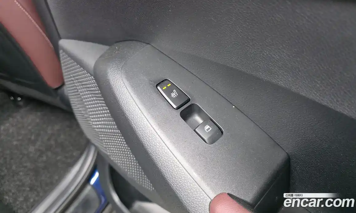 Kia Seltos 2022 1.6 Автомат в Москве № 52354, фото 16