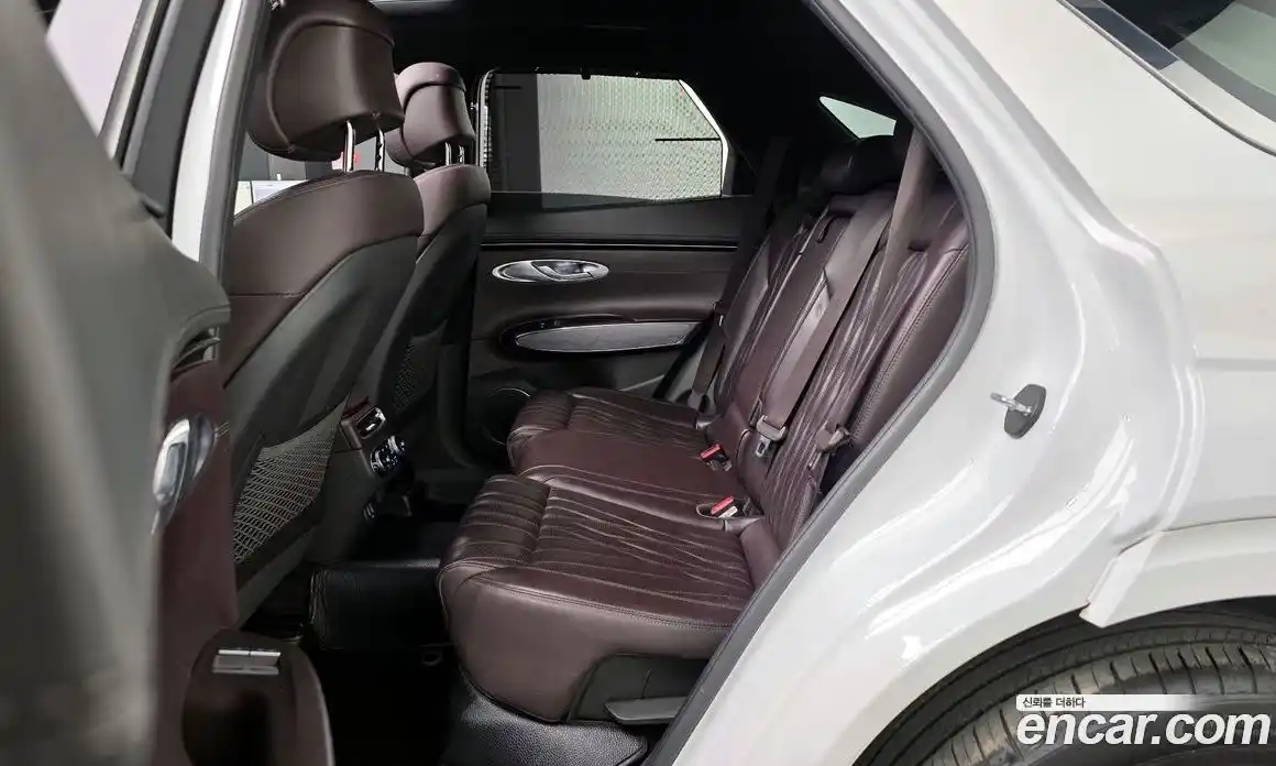 Genesis GV70 2022 2.5 Автомат в Москве № 58507, фото 12