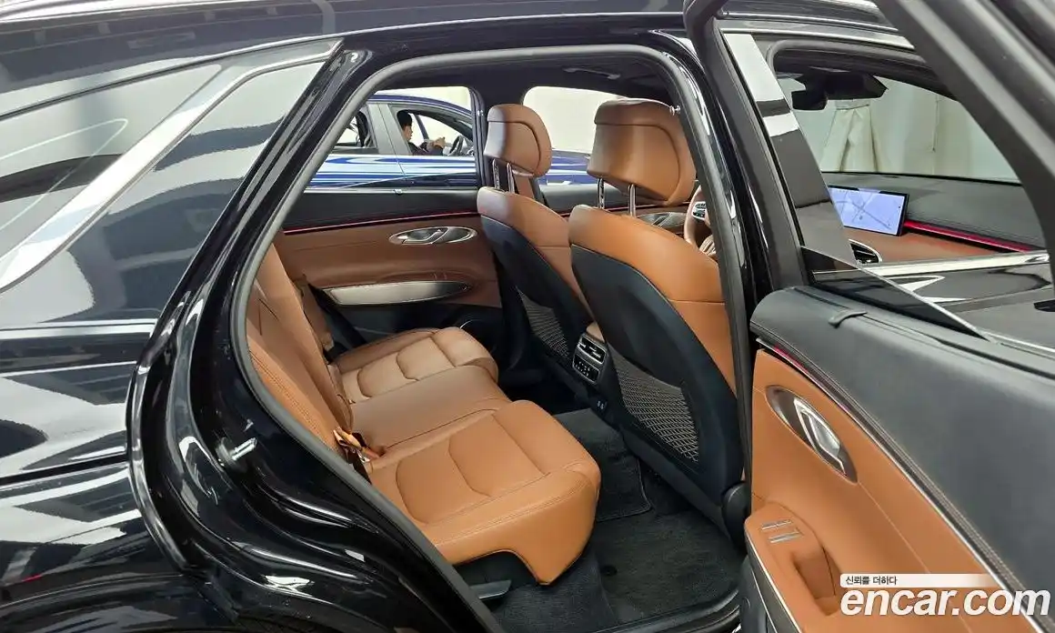 Genesis GV70 2025 2.5 Автомат в Москве № 59376, фото 14