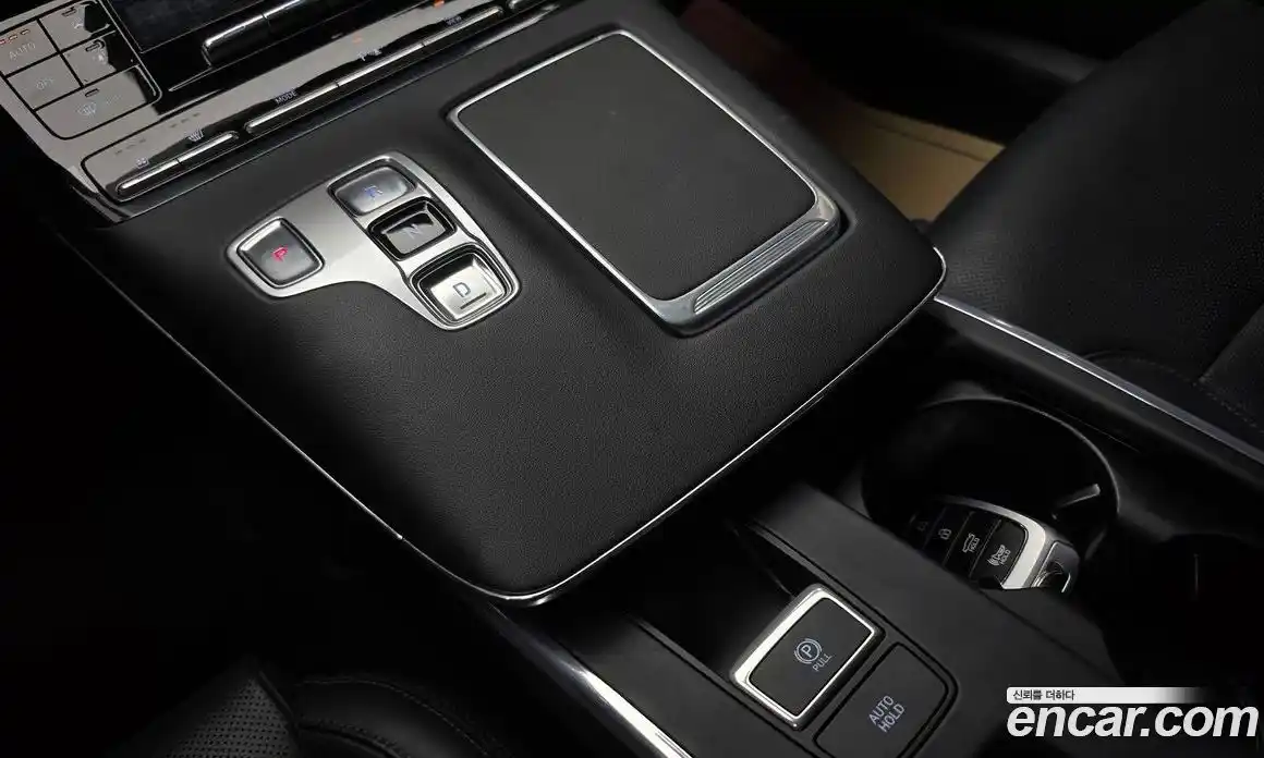 Hyundai Grandeur 2020 2.5 Автомат в Москве № 6338, фото 4